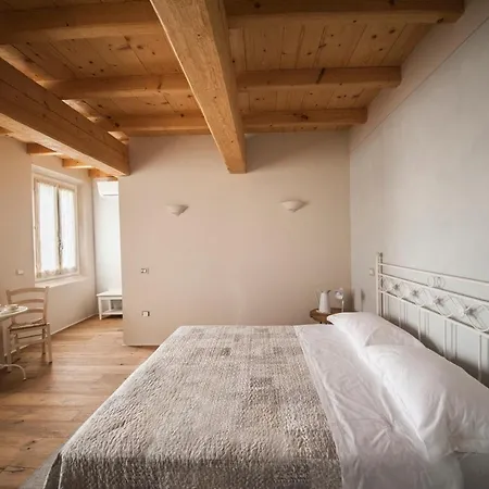 Arcadia ベッド・アンド・ブレックファスト